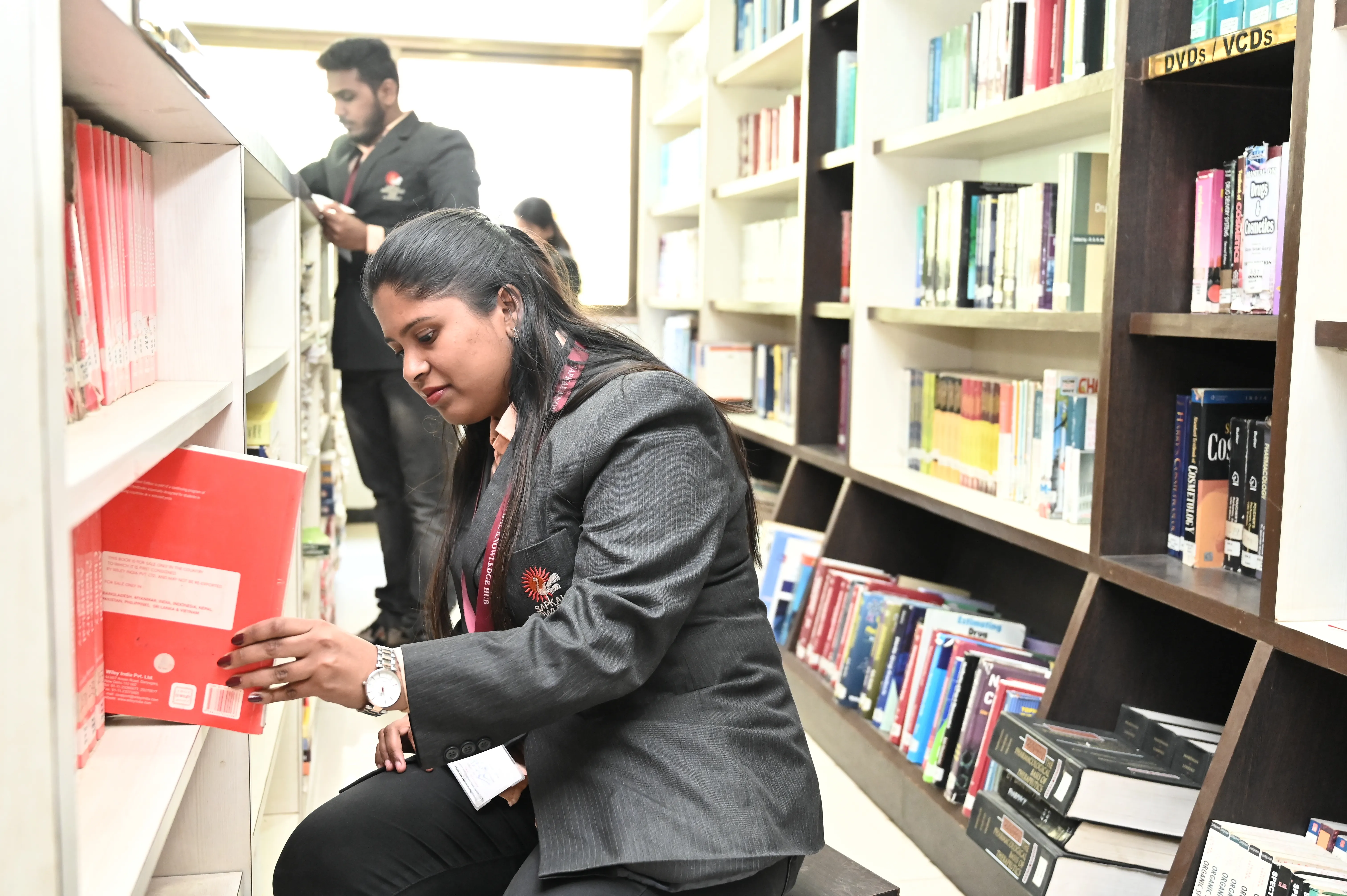 Library at RG Sapkal College of Pharmacy